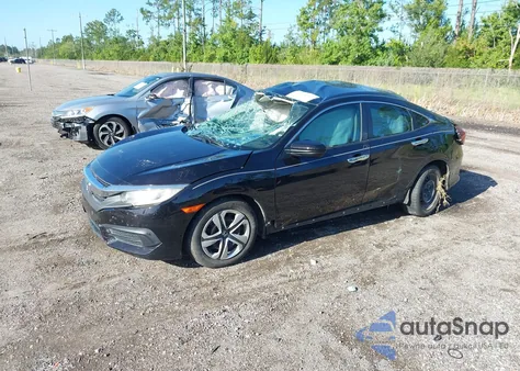 2017 Honda Civic Lx z USA, uszkodzony, nr VIN 19XFC2F5XHE005306